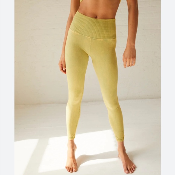 FREE PEOPLE MOVEMENT GOOD KARMA LEGGINGS - SPARKLING CITRUS - Picture 3 of 11